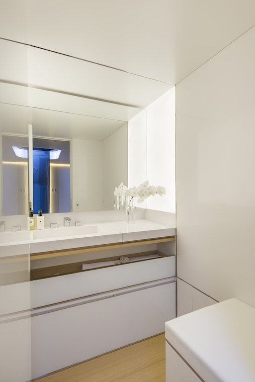Motor Yacht IGUAZU by Alen Yacht - Interior Motor Yacht IGUAZU by Alen Yacht - Interior