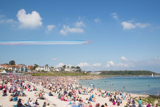 Red Arrows Red Arrows