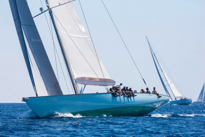 Superyacht Gaia under sail Superyacht Gaia under sail