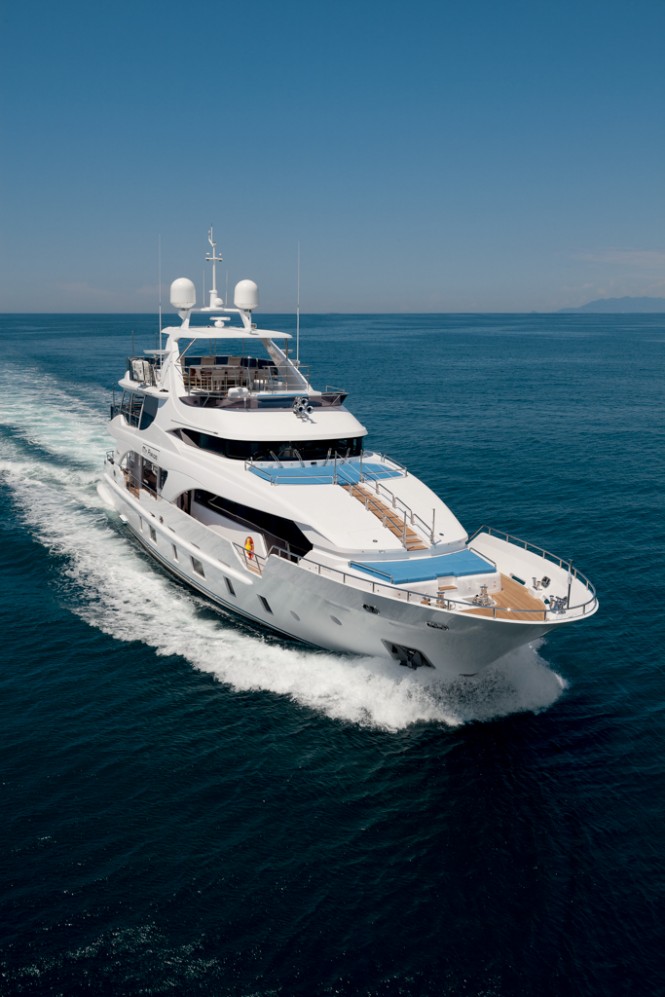 Tradition Supreme 108 luxury yacht MY PARADIS Tradition Supreme 108 luxury yacht MY PARADIS