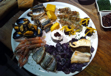 Dining in Venice on an Italy Superyacht Charter - La Cantina Dining in Venice on an Italy Superyacht Charter - La Cantina