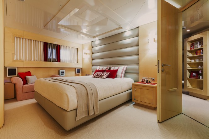 Luxury motor yacht Amore Mio 2 - Cabin Luxury motor yacht Amore Mio 2 - Cabin