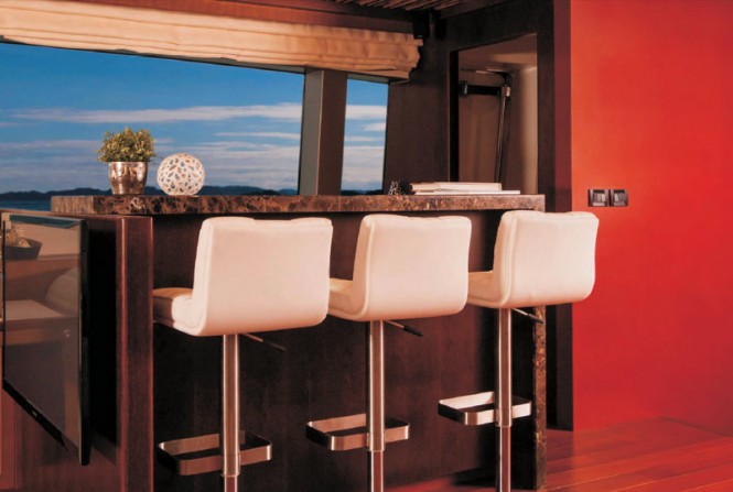 Super yacht Contessa - Bar Super yacht Contessa - Bar