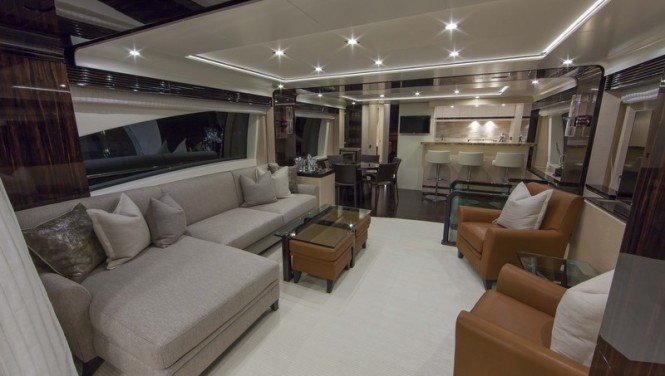 Azimut 84 US Version superyacht - Saloon Azimut 84 US Version superyacht - Saloon