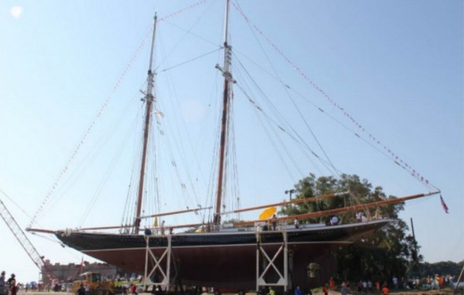 Launch of luxury sailing yacht COLUMBIA Launch of luxury sailing yacht COLUMBIA