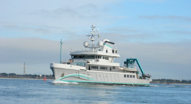 Luxury motor yacht Alucia Luxury motor yacht Alucia