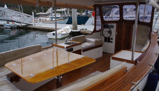 Noosa Launch luxury yacht tender Noosa Launch luxury yacht tender