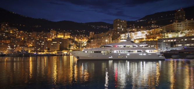 BLUSH Yacht by night BLUSH Yacht by night