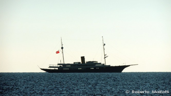 Luxury mega yacht NERO - Photo by Roberto Malfatti Luxury mega yacht NERO - Photo by Roberto Malfatti