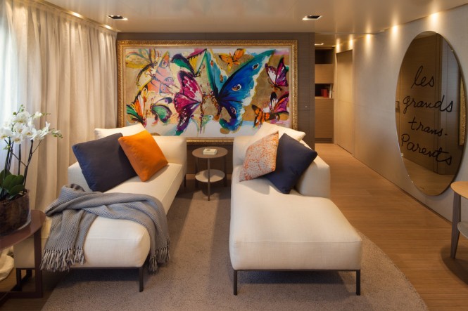 SARAMOUR yacht - VIP suite lounge SARAMOUR yacht - VIP suite lounge