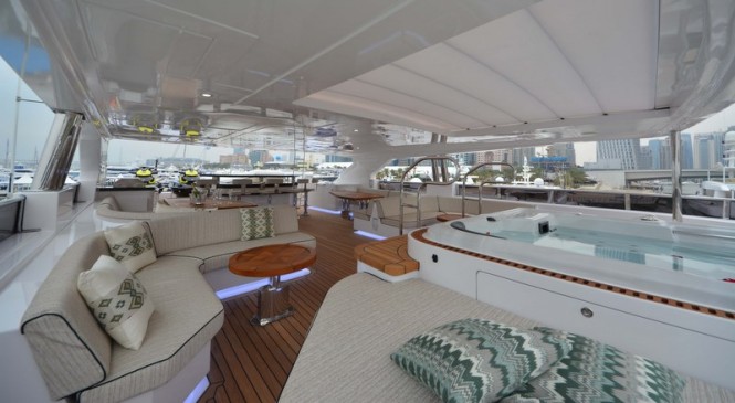 Super yacht Majesty 135 - Flybridge Super yacht Majesty 135 - Flybridge
