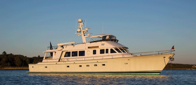 Tumblehome Yacht by Lyman Morse Tumblehome Yacht by Lyman Morse