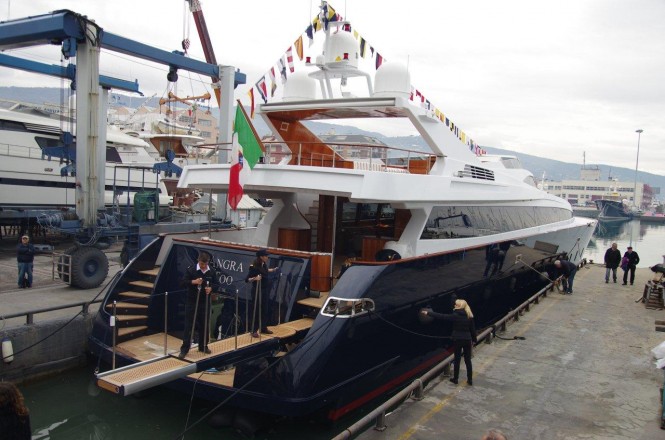 Angra Too Yacht on the water Angra Too Yacht on the water