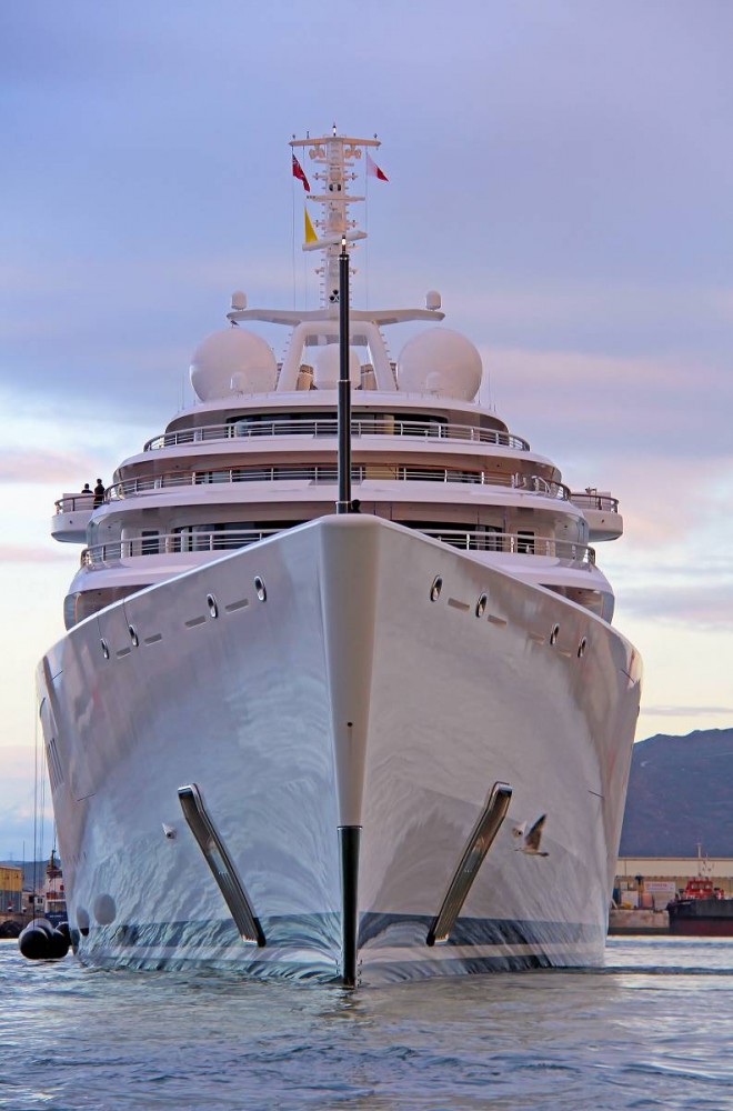 Luxury motor yacht AZZAM - Photo by Giovanni Romero/TheYachtPhoto.com