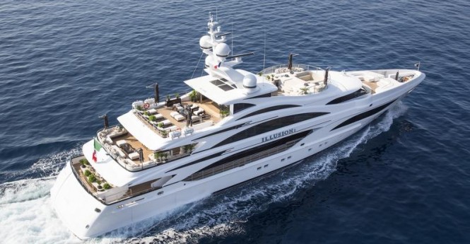 Luxury motor yacht Illusion V from above Luxury motor yacht Illusion V from above