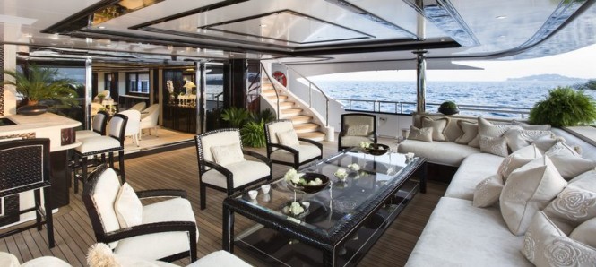 Luxury yacht Illusion V - Exterior Luxury yacht Illusion V - Exterior