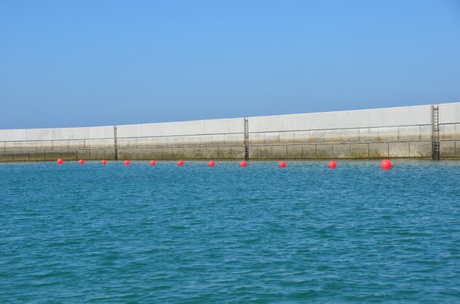 Long-line in Almouj Marina