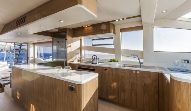Motor yacht Numarine 70 Flybridge - Galley