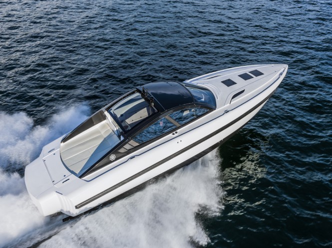 Revolver 44 GT among Motor Boat Awards 2015 Finalists