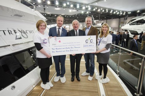 Cheque to €285,500 presented to Cancer Research UK by Cogs4Cancer aboard Sunseeker 28 Metre Yacht at London Boat Show 2015
