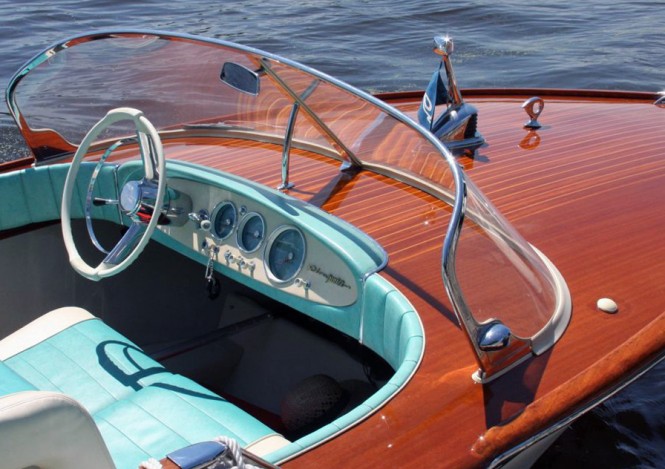 Vintage Riva Junior yacht tender to be auctioned at London Boat Show 2015