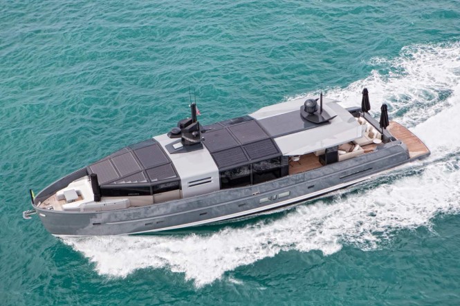 Arcadia 85 US edition luxury yacht Hull no. 8 from above Arcadia 85 US edition luxury yacht Hull no. 8 from above