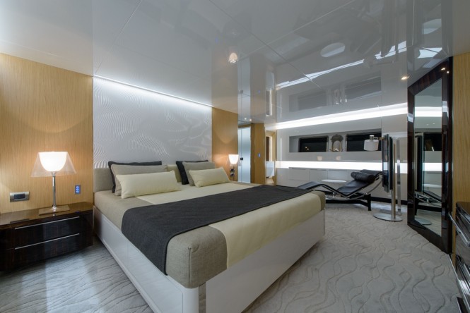 Arcadia 85 US edition super yacht Hull no. 8 - Master stateroom Arcadia 85 US edition super yacht Hull no. 8 - Master stateroom