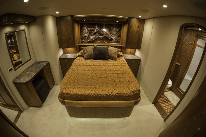 Motor yacht Clean Sweep - master stateroom Motor yacht Clean Sweep - master stateroom