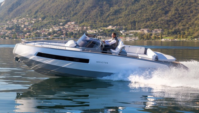 New Invictus 280GT superyacht tender