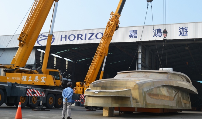 Update on construction of Horizon RP120 Yacht