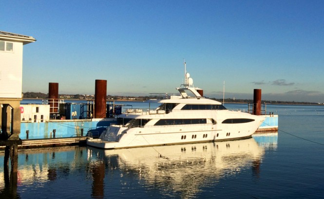 Moonen motor yacht CRYSTAL arrives at Solent Refit