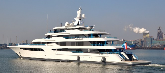 Luxury motor yacht Royal Romance - Photo by Erwin Willemse