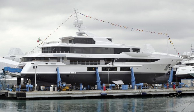 Luxury motor yacht Surpina