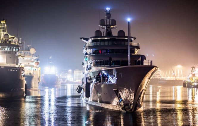 Luxury superyacht Royal Romance - Image credit to Tom van Oossanen Feadship FanClub