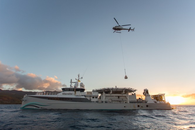 Rivergate and shadow support yacht UMBRA helping Vanuatu