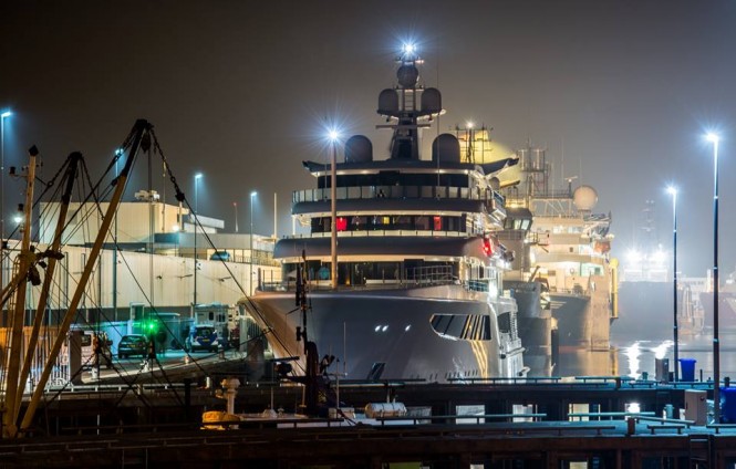 Motor yacht Royal Romance - Photo by Tom van Oossanen Feadship FanClub