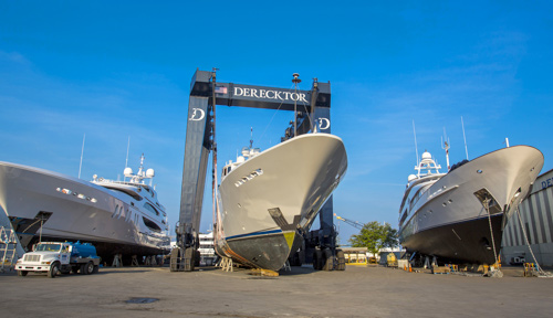 Gorgeous 118’ Burger Motor Yacht TWILIGHT back at Derecktor