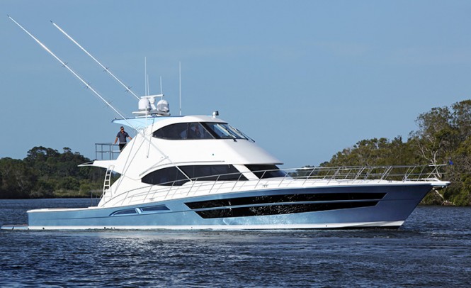 Successful world premiere for Riviera 77 Enclosed Flybridge motor yacht LIFE SERENITY at Dubai Boat Show