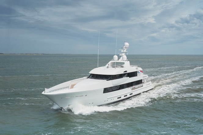 Luxury yacht Moon Sand underway - Photo credit to Feadship