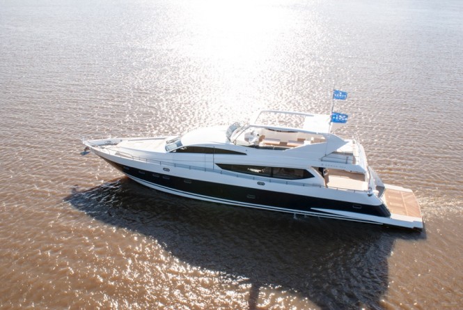 Segue 26M motor yacht Hull no. 1