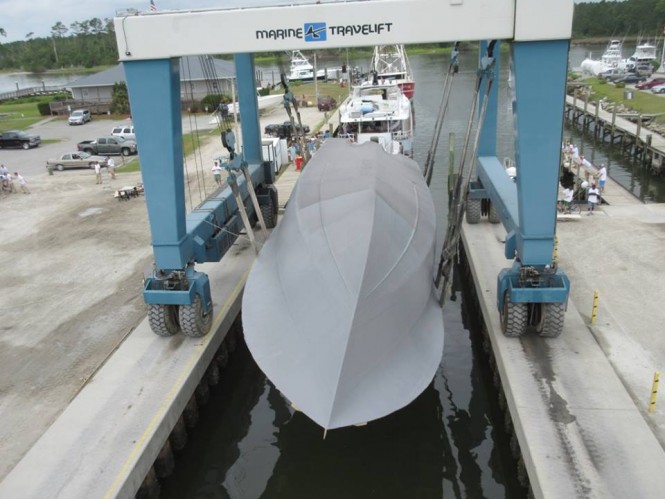New Jarrett Bay 90 sportfishing superyacht IRELAND hull flipped