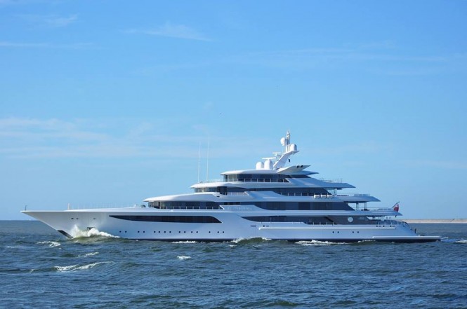 Breath-taking ROYAL ROMANCE Yacht by FEADSHIP delivered