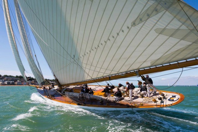 A spectacular start for Panerai British Classic Week 2015