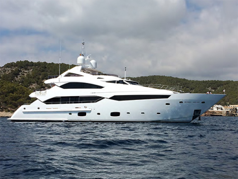 Modern and Sleek Sunseeker 40 Metre Yacht THUMPER for sale