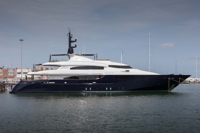 CRN 46m superyacht EIGHT