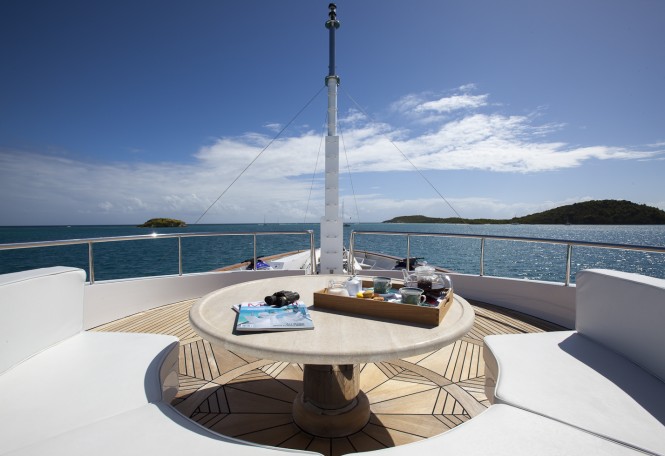 Enjoy the views - Superyacht STARFIRE
