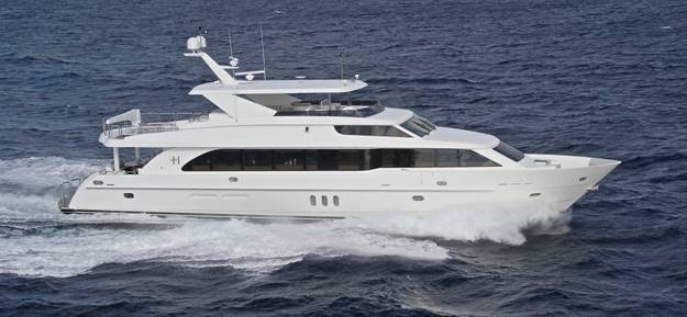 World Premiere for 101’ 2016 Hargrave RPH Motor Yacht CUTTING EDGE at FLIBS
