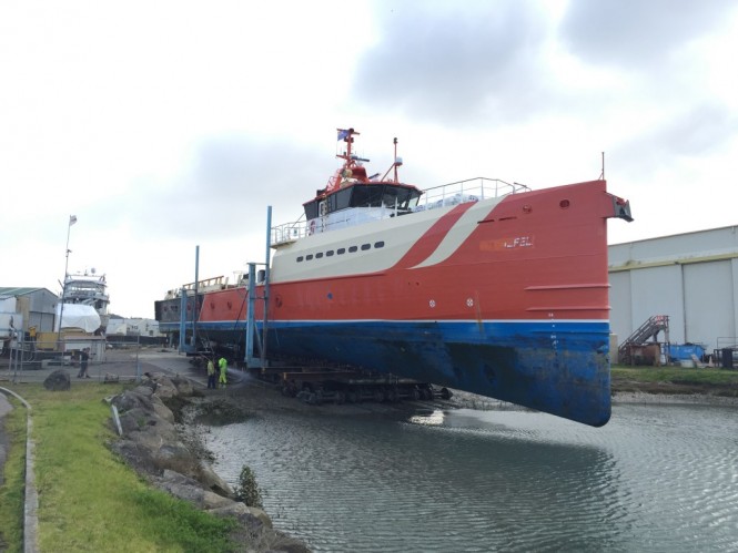 Oceania Marine to convert Damen Sea Axe Vessel ADVANTAGE  into Superyacht Support Vessel