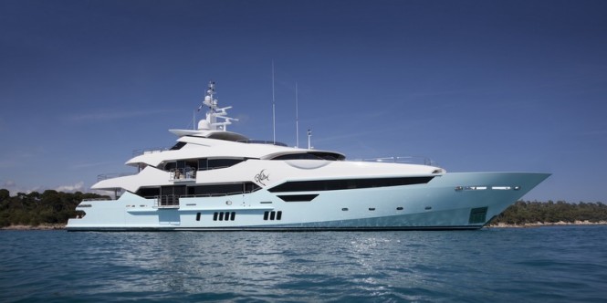 Williams Jet Tenders delivers new Dieseljet 625 T/T ‘Sunseeker 155 Yacht’ Superyacht BLUSH