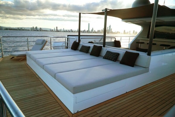 Super yacht SAHANA